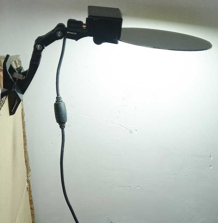 چراغ کمپی ۳۶۰ ونتالامپ مدل lm70w